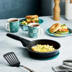 Bessemer Non Stick Frypan 20cm Ebony -Cookware Shop BES 1037701 3