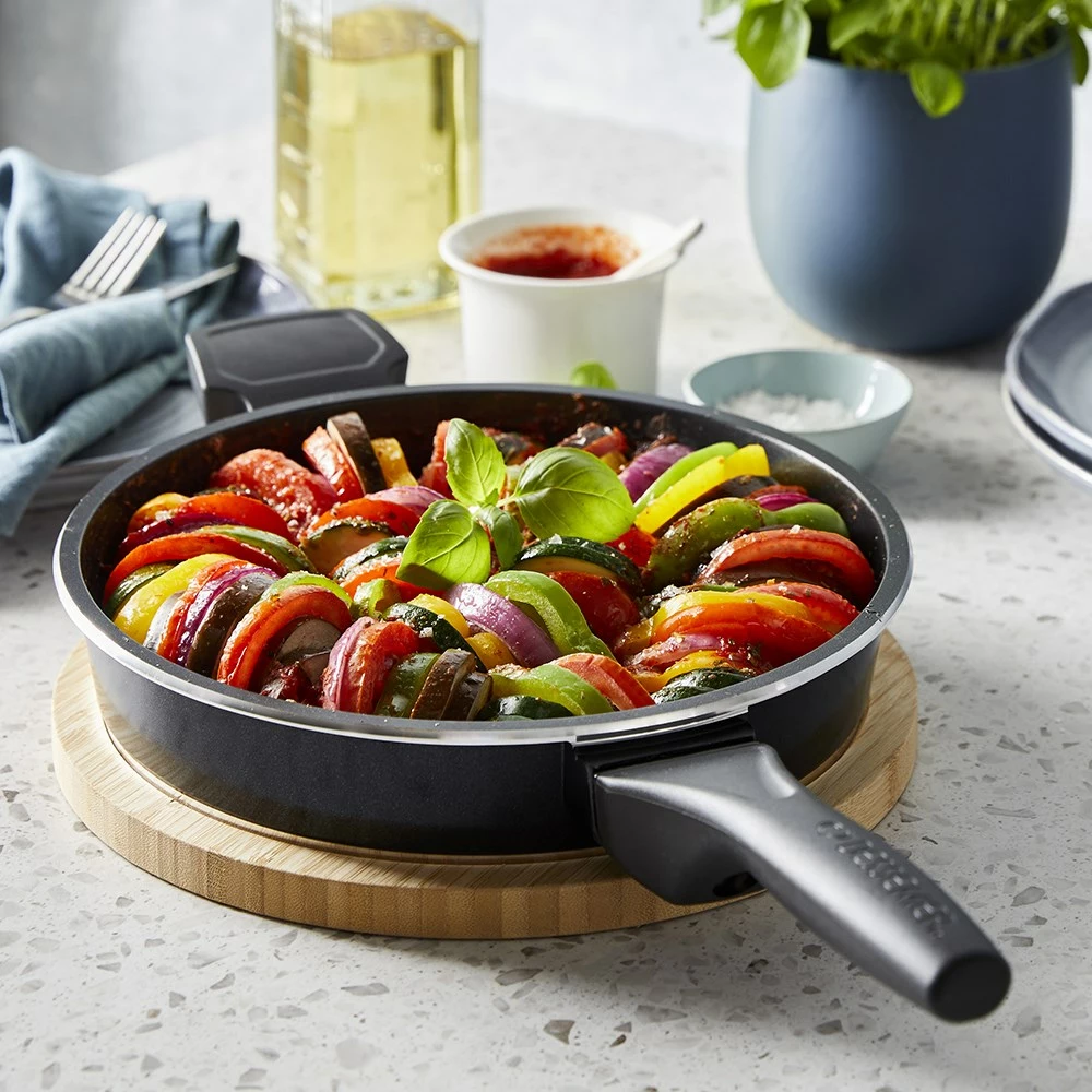 Bessemer Non Stick Frypan 28cm Ebony 4 Bessemer Non Stick Frypan 28cm Ebony - Image 2