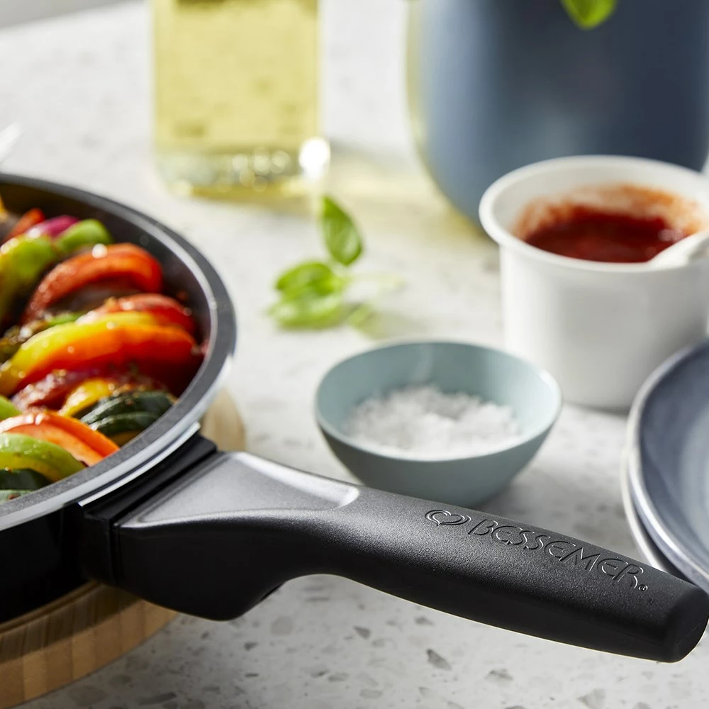 Bessemer Non Stick Frypan 28cm Ebony 6 Bessemer Non Stick Frypan 28cm Ebony - Image 4