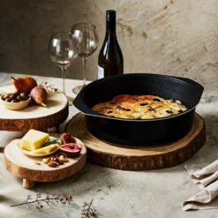 Bessemer Non Stick Dutch Oven 32cm Ebony -Cookware Shop BES 1037714 2