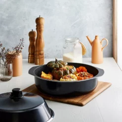 Bessemer Non Stick Round Cook N Bake 37cm Ebony -Cookware Shop BES 1037716 4