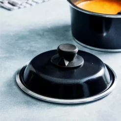 Bessemer Universal Lid 20cm Ebony -Cookware Shop BES 1037718 2