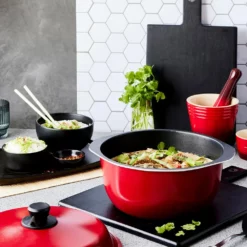 Bessemer Non Stick Casserole 28cm Red -Cookware Shop BES 1037735 2