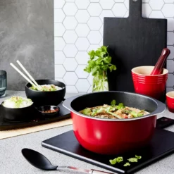 Bessemer Non Stick Casserole 28cm Red -Cookware Shop BES 1037735 3