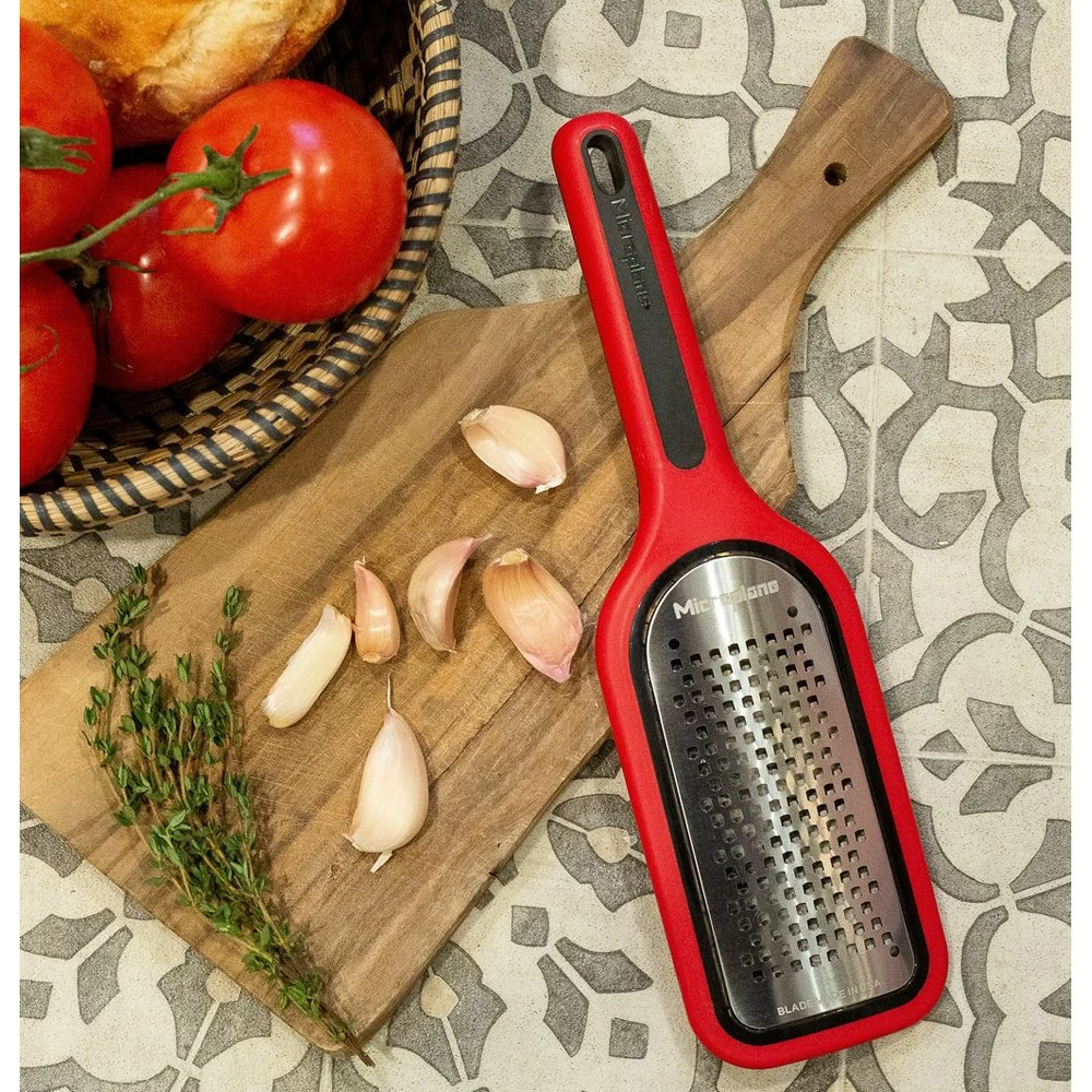 Microplane Select Series Coarse Grater Red 4 Microplane Select Series Coarse Grater Red - Image 2