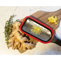 Microplane Select Series Coarse Grater Red 9 Microplane Select Series Coarse Grater Red -Cookware Shop DKS 15220 3