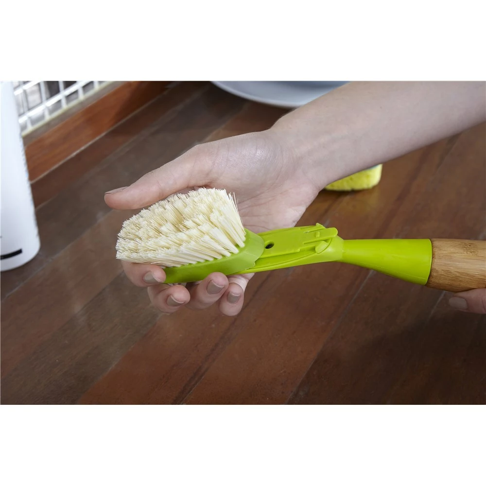 Full Circle Suds Up Soap Dispensing Dish Brush 5 Full Circle Suds Up Soap Dispensing Dish Brush - Image 3