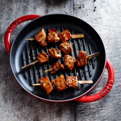 Staub Round Cast Iron Pure Grill Pan 26cm Cherry Red -Cookware Shop DKS 65540 4