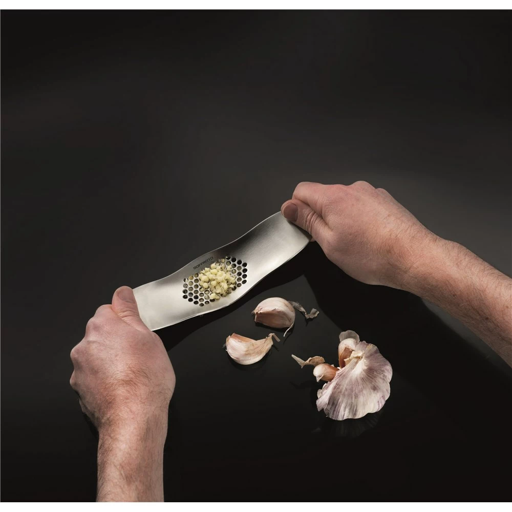 Soffritto A Series Rocking Garlic Crusher 4 Soffritto A Series Rocking Garlic Crusher - Image 2