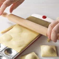 Soffritto Ravioli Tray And Rolling Pin Set -Cookware Shop HIM 1036263 5
