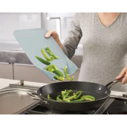 Joseph Joseph Nest Chop Set Of 3 Chopping Board Opal -Cookware Shop IND JJ60122 4