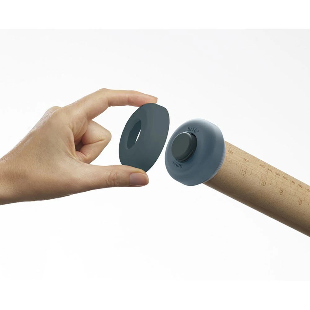 Joseph Joseph PrecisionPin Adjustable Rolling Pin Sky 4 Joseph Joseph PrecisionPin Adjustable Rolling Pin Sky - Image 2