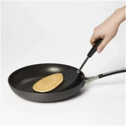 OXO Good Grips Flexible Silicone Pancake Turner Black -Cookware Shop KHA 1071533 3