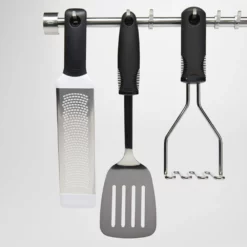 OXO Good Grips Wire Potato Masher -Cookware Shop KHA 48192 3