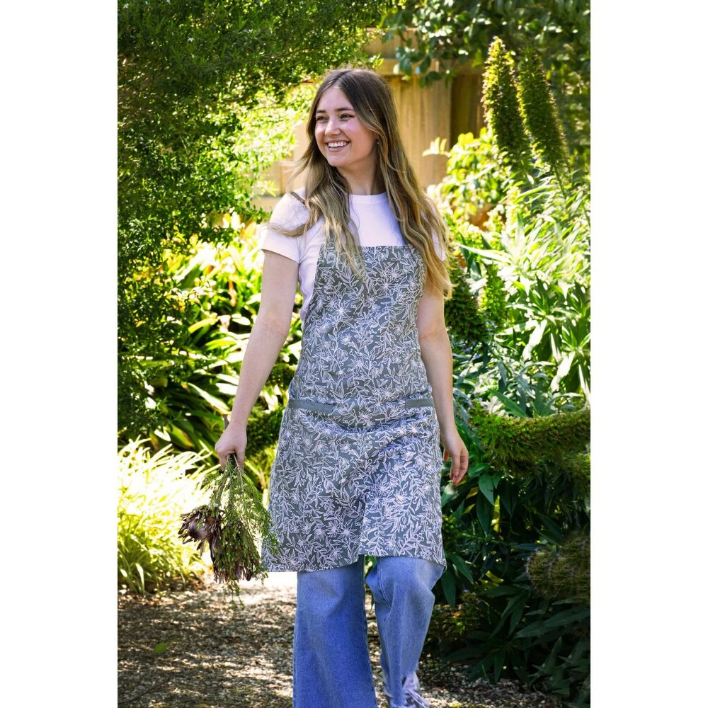 Ladelle Eco Wildflower Apron Sage 4 Ladelle Eco Wildflower Apron Sage - Image 2