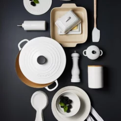 Baccarat Le Connoisseur Round French Oven With Lid White 29cm 6.3L -Cookware Shop PCP 1027445 7