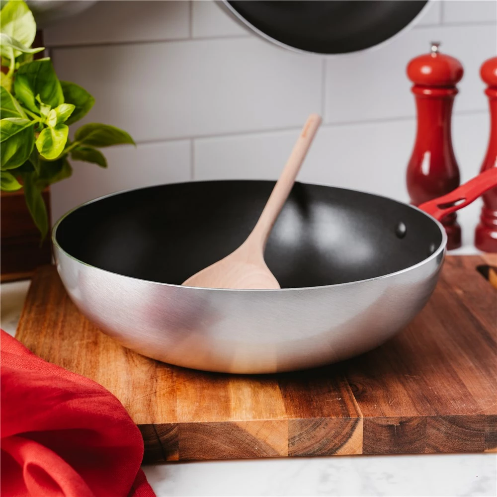 Baccarat Professional Non-Stick Stirfry 28CM 4 Baccarat Professional Non-Stick Stirfry 28CM - Image 2