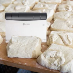 Easy Grips 2 In 1 Scraper -Cookware Shop PCP 1039094 4