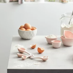 Alex Liddy Fiore Set Of 4 Measure Spoons Pink -Cookware Shop PCP 1041910 3