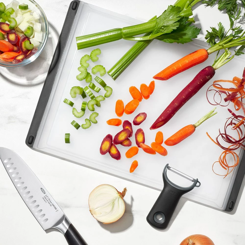 OXO Good Grips Utility Cutting Board 4 OXO Good Grips Utility Cutting Board - Image 2