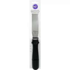 Wilton 11in Straight Black Spatula