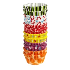 Wilton 300 Piece Party Pack Baking Cups Set